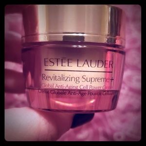 Estee Lauder Revitalizing Supreme + Creme